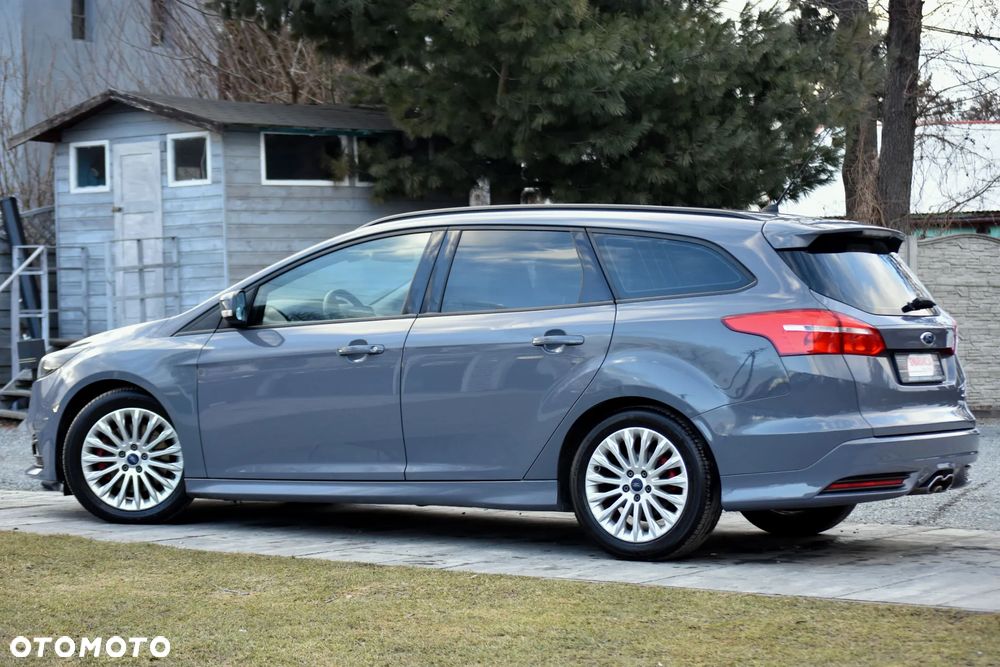 Ford Focus 2.0 TDCi ST - 13