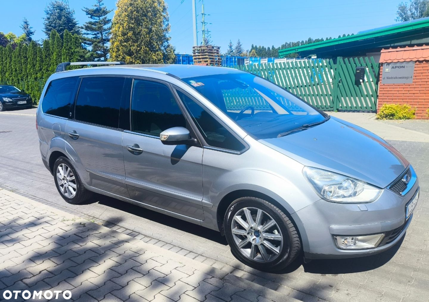 Ford Galaxy 2.0 TDCi Ghia - 16