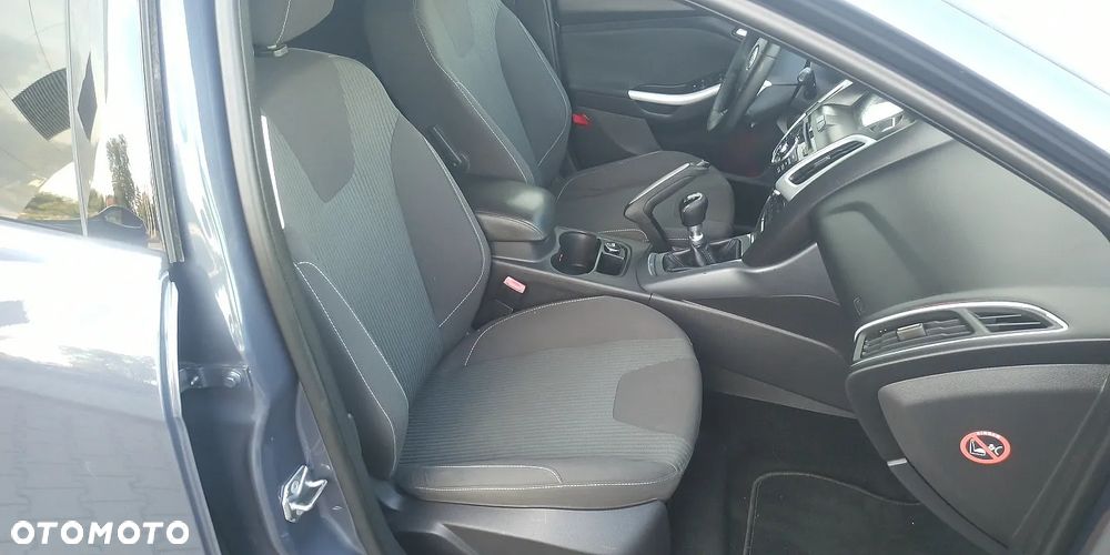 Ford Focus 2.0 TDCi Titanium - 24