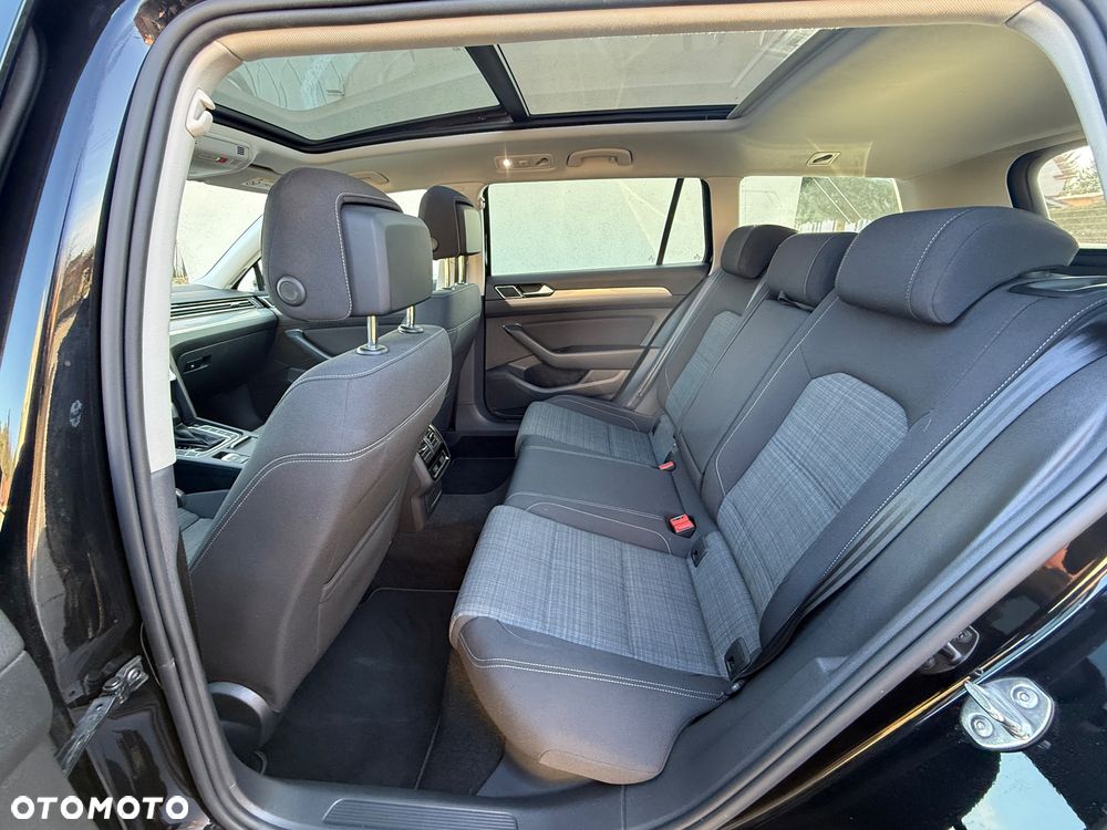 Volkswagen Passat 2.0 TDI Business DSG - 20