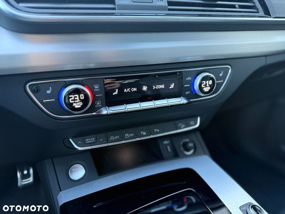 Audi Q5 Sportback - 26