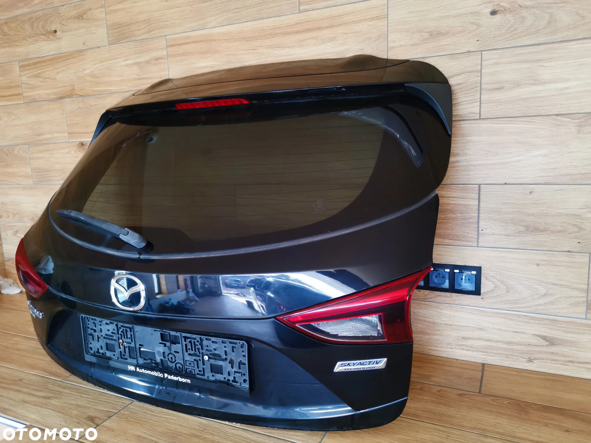 Klapa Bagażnika Tył Mazda III 3 BM   41W  HB - 4