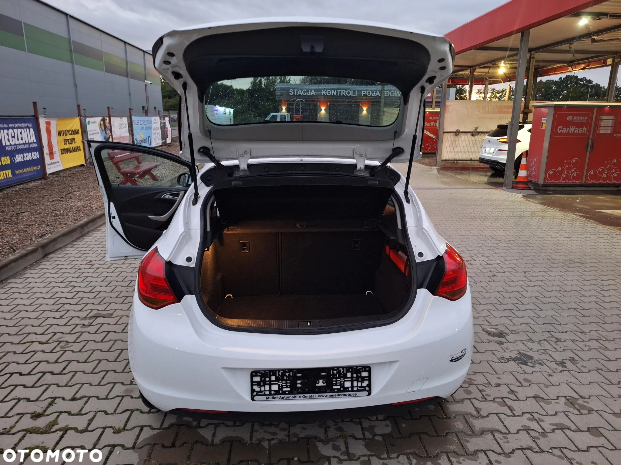 Opel Astra III 1.6 - 8