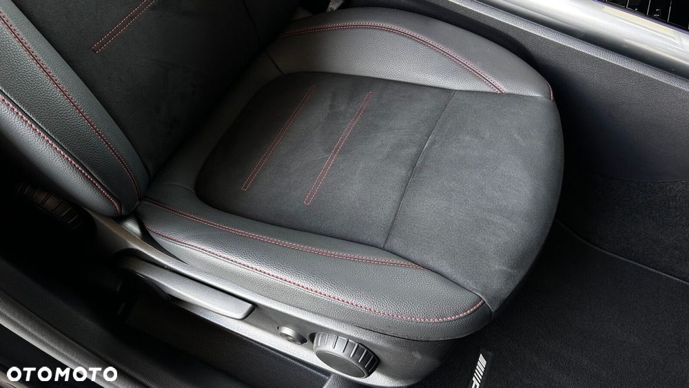 Mercedes-Benz GLA 200 mHEV AMG Line 7G-DCT - 24