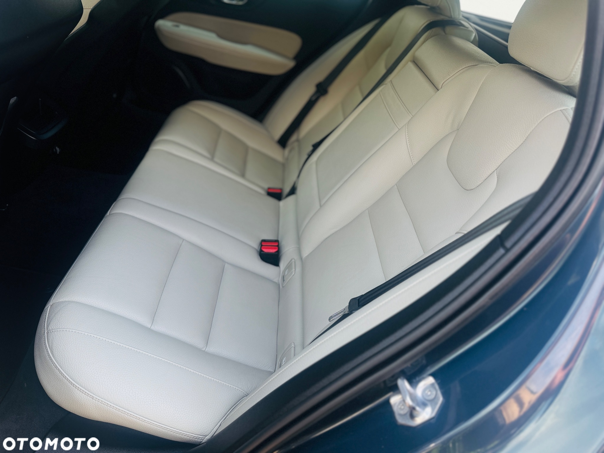 Volvo V60 D3 Geartronic Momentum Pro - 8