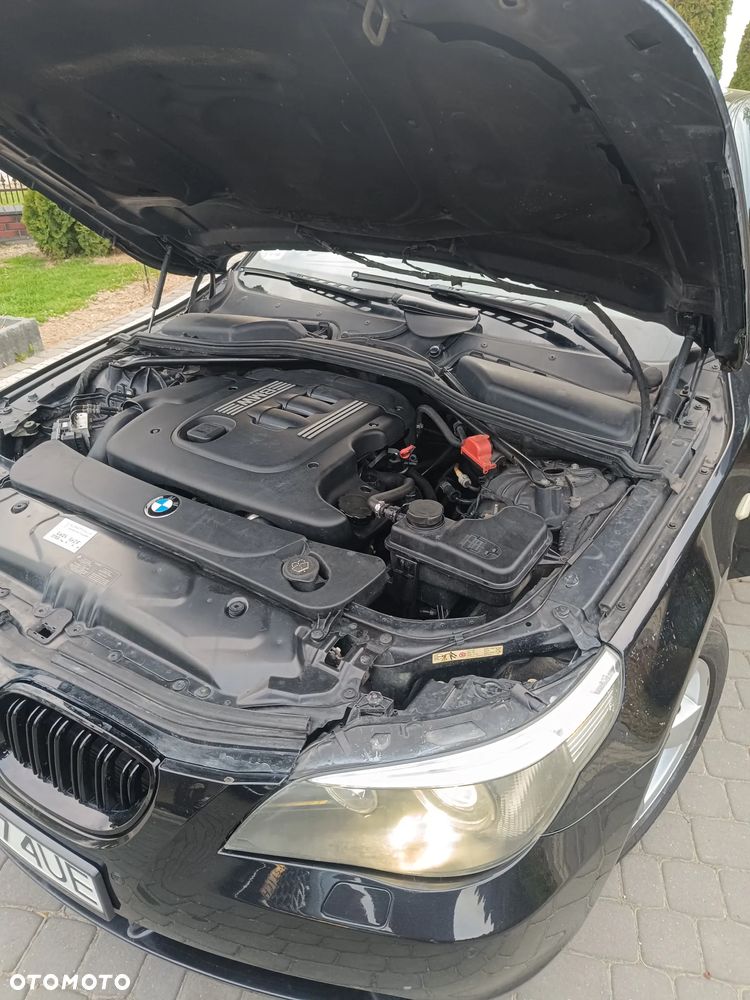 BMW Seria 5 520d Special Edition - 14