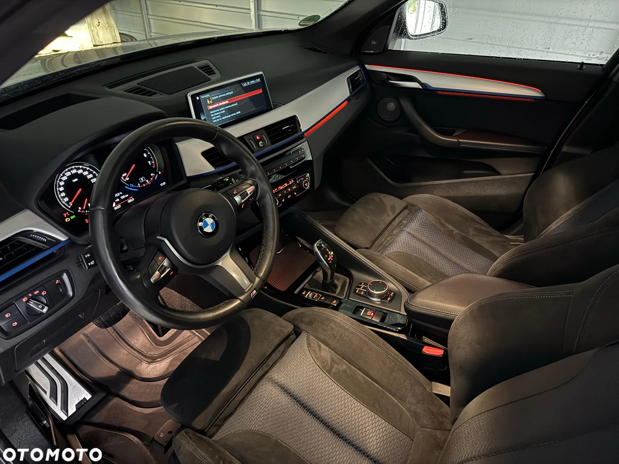 BMW X1 xDrive20i M Sport - 35
