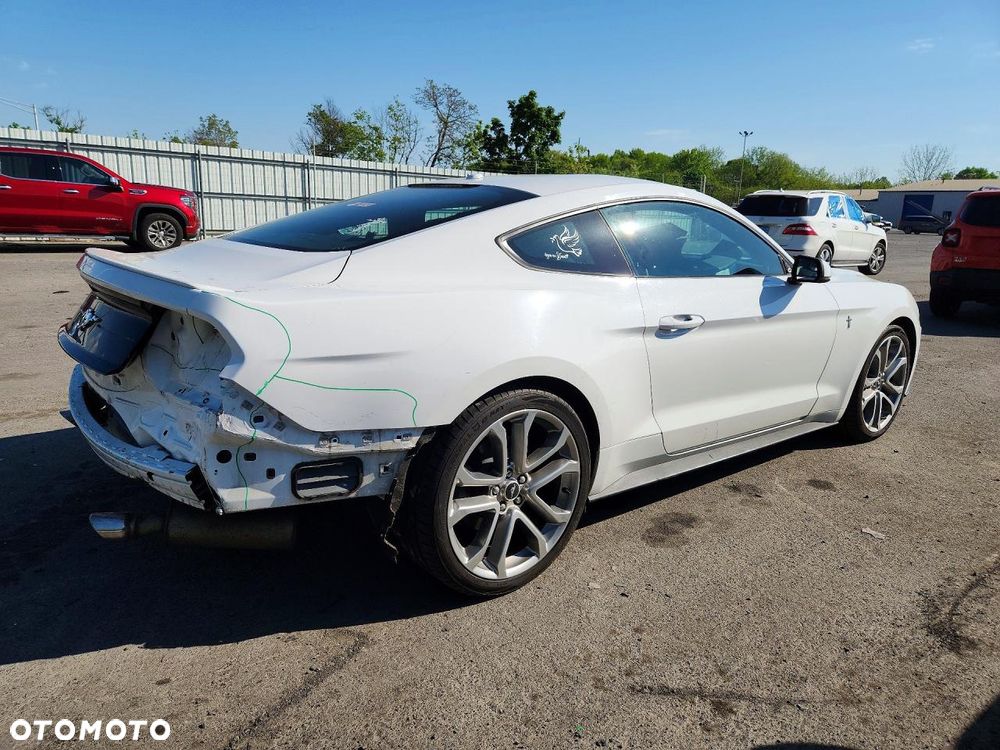 Ford Mustang 2.3 Eco Boost - 6