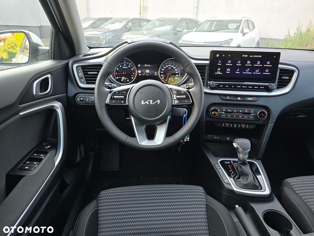 Kia XCeed 1.6 T-GDI M DCT - 22