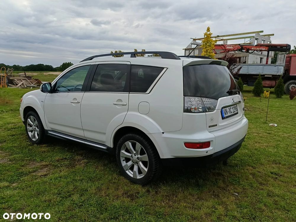 Mitsubishi Outlander 2.2 DI-D ClearTec 2WD Inform - 14