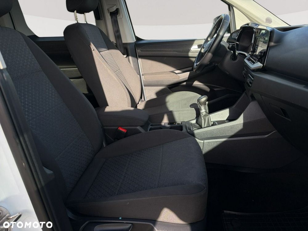 Ford Tourneo Connect 2.0 EcoBlue Titanium - 26