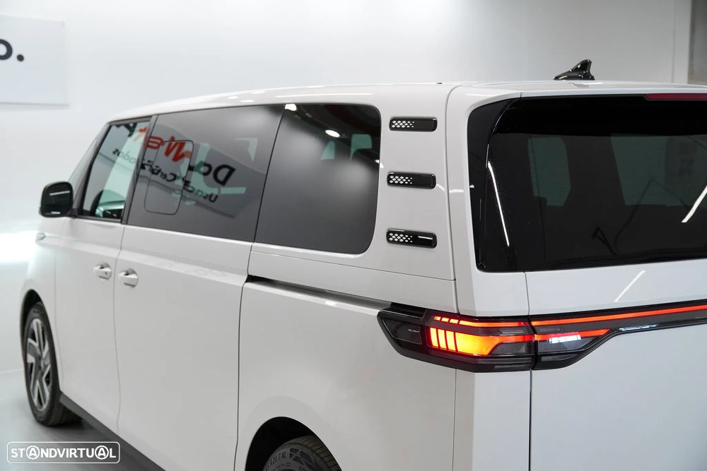 VW ID.Buzz 91 kWh Pro - 9