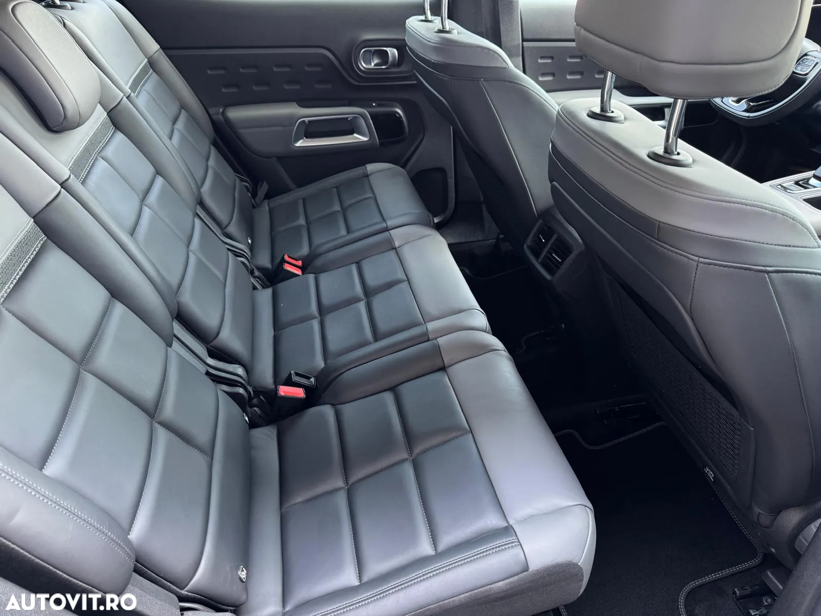 Citroën C5 Aircross 1.6 PHeV FWD 225 EAT8 Shine - 12