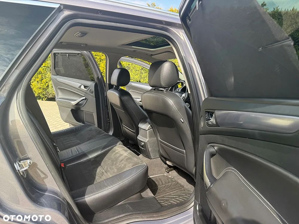 Ford Mondeo 1.6 TDCi ECOnetic Titanium - 19