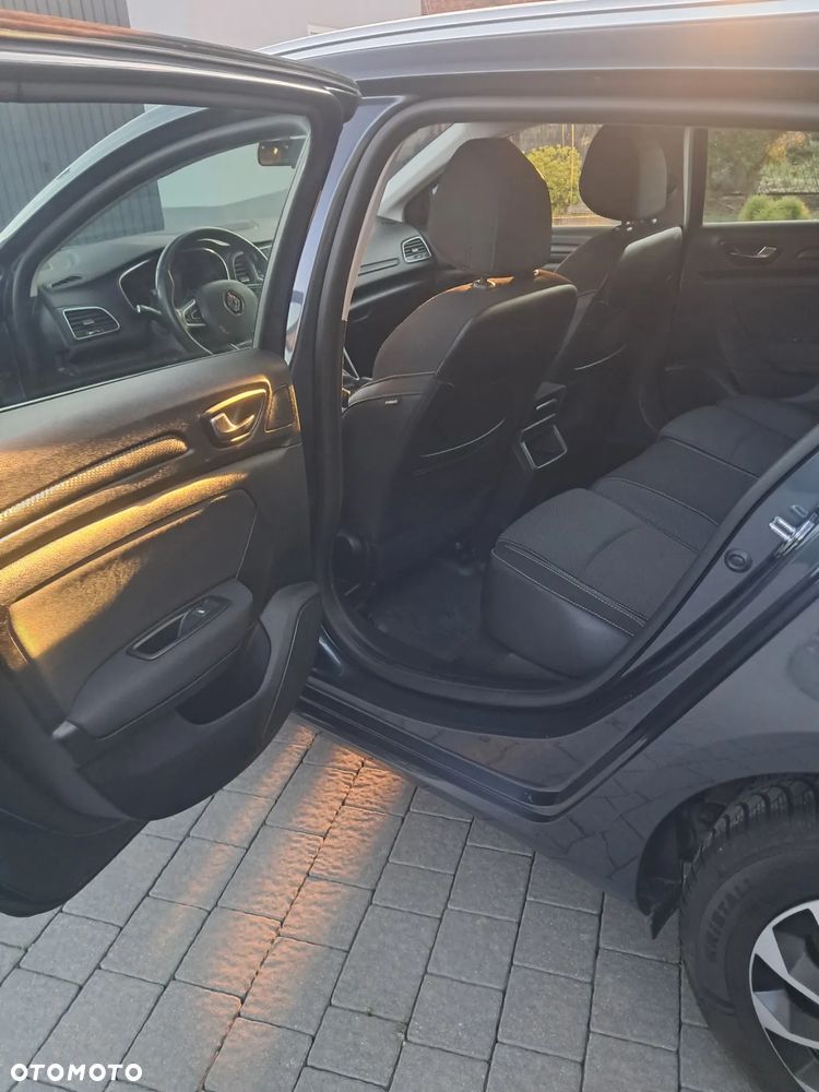 Renault Megane 1.3 TCe FAP Life - 16