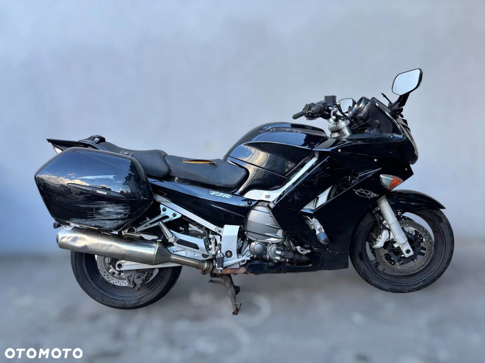 Yamaha FJR - 2