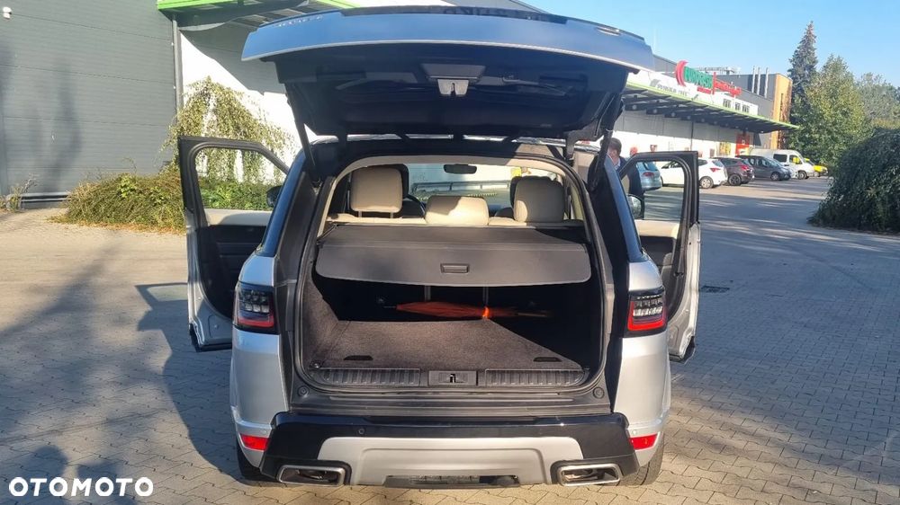 Land Rover Range Rover Sport S 4.4 SD V8 HSE Dynamic - 6