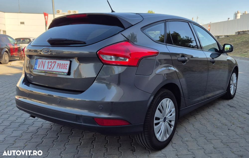 Ford Focus 1.5 TDCi DPF Start-Stopp-System Business - 3