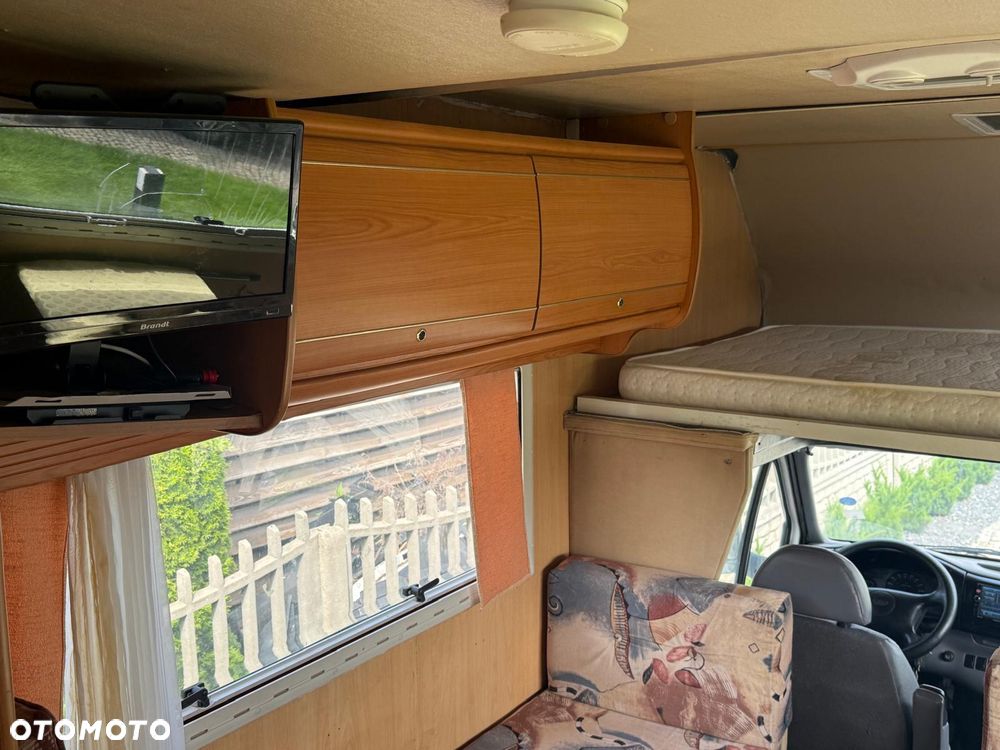Ford Transit - 19