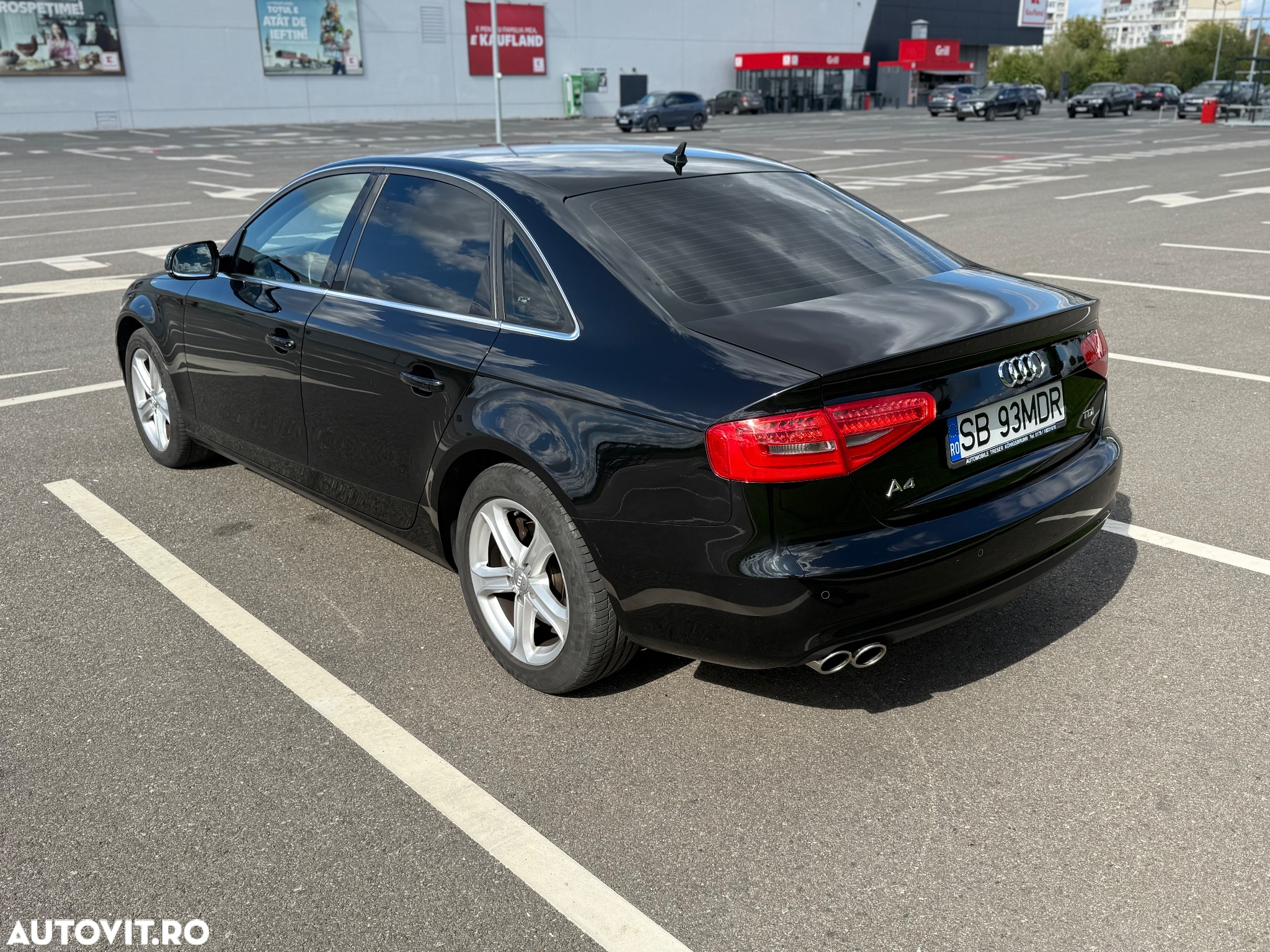 Audi A4 2.0 TDI B8 - 4