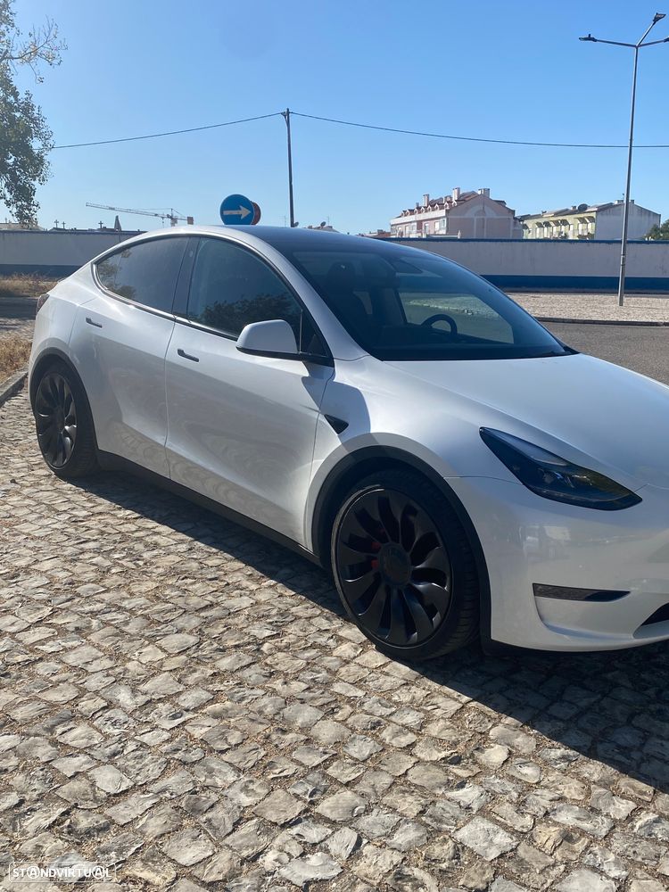 Tesla Model Y Performance Tração Integral - 1