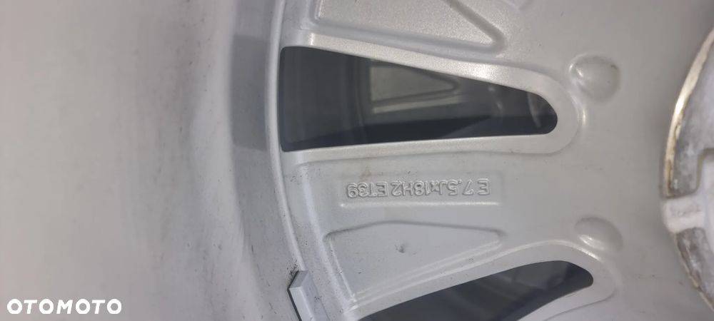 Koła zimowe zima Audi 8W0071498 E7,5Jx18H2 ET39 - 14