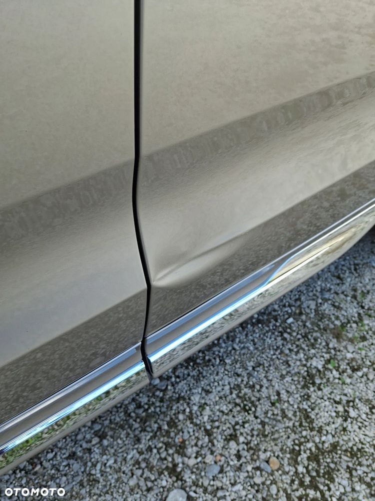 Volvo XC 60 T6 Plug-In Hybrid AWD Ultra Bright - 20