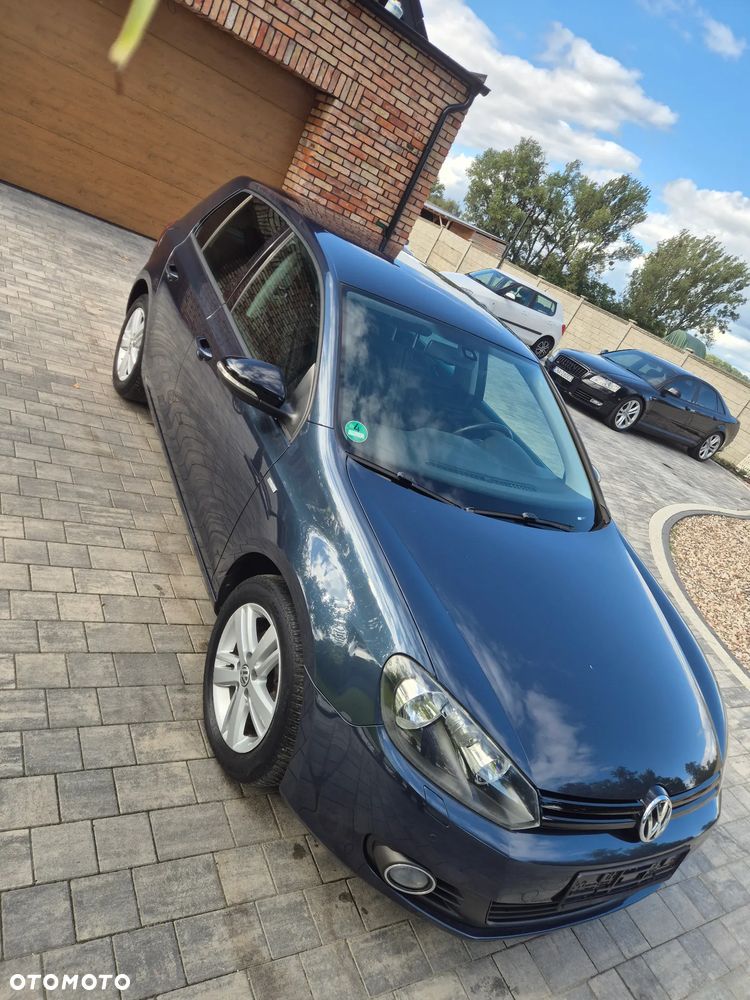 Volkswagen Golf - 14