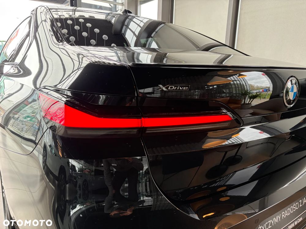 BMW Seria 7 740d xDrive mHEV sport - 10