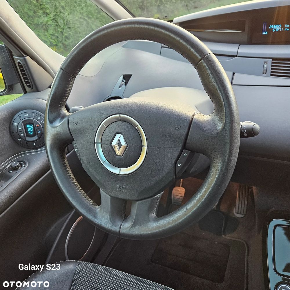 Renault Grand Espace 2.0 dCi FAP Dynamique - 38
