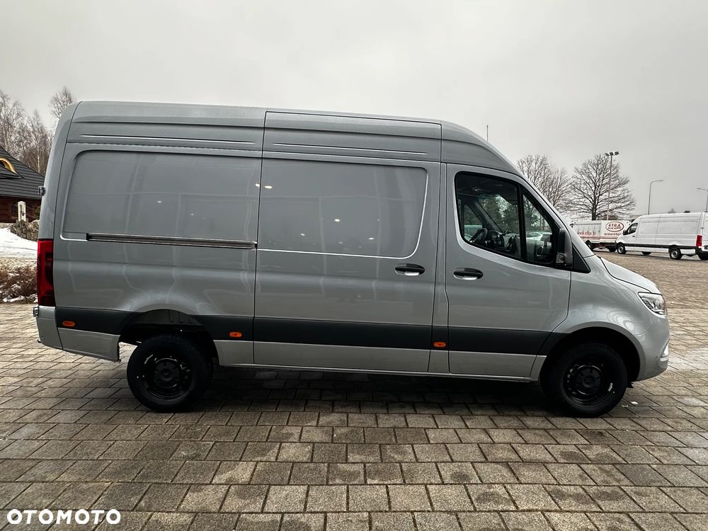 Mercedes-Benz Sprinter - 6