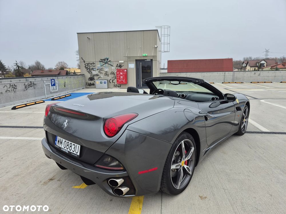 Ferrari California - 3