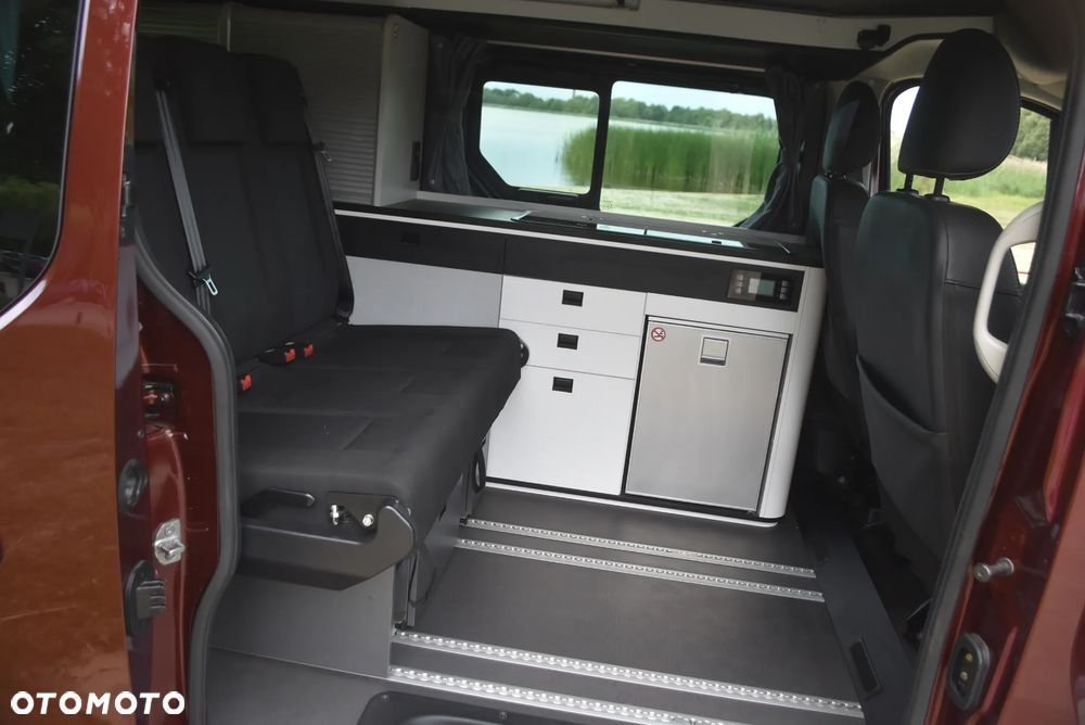 Renault Trafic - 10