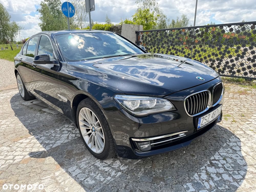 BMW Seria 7 740d xDrive Edition Exclusive - 1