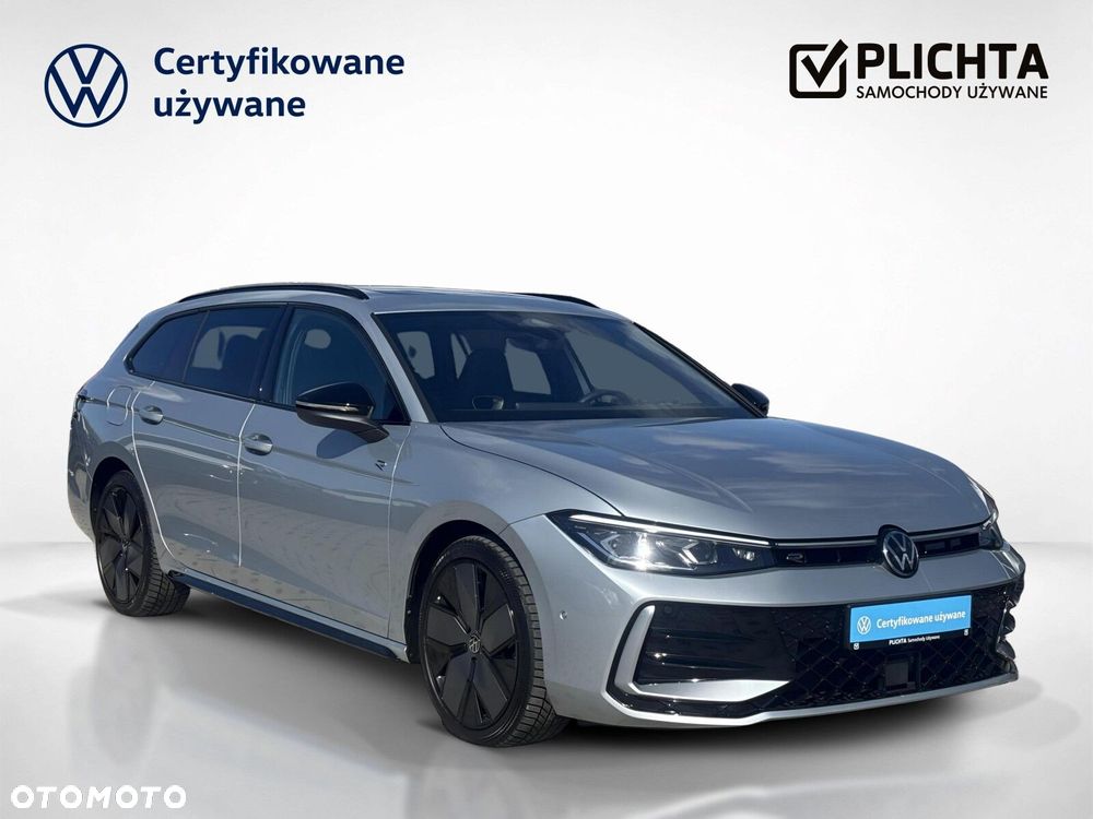 Volkswagen Passat Variant 2.0 TDI SCR 4Mot R-Line Plus DSG - 8