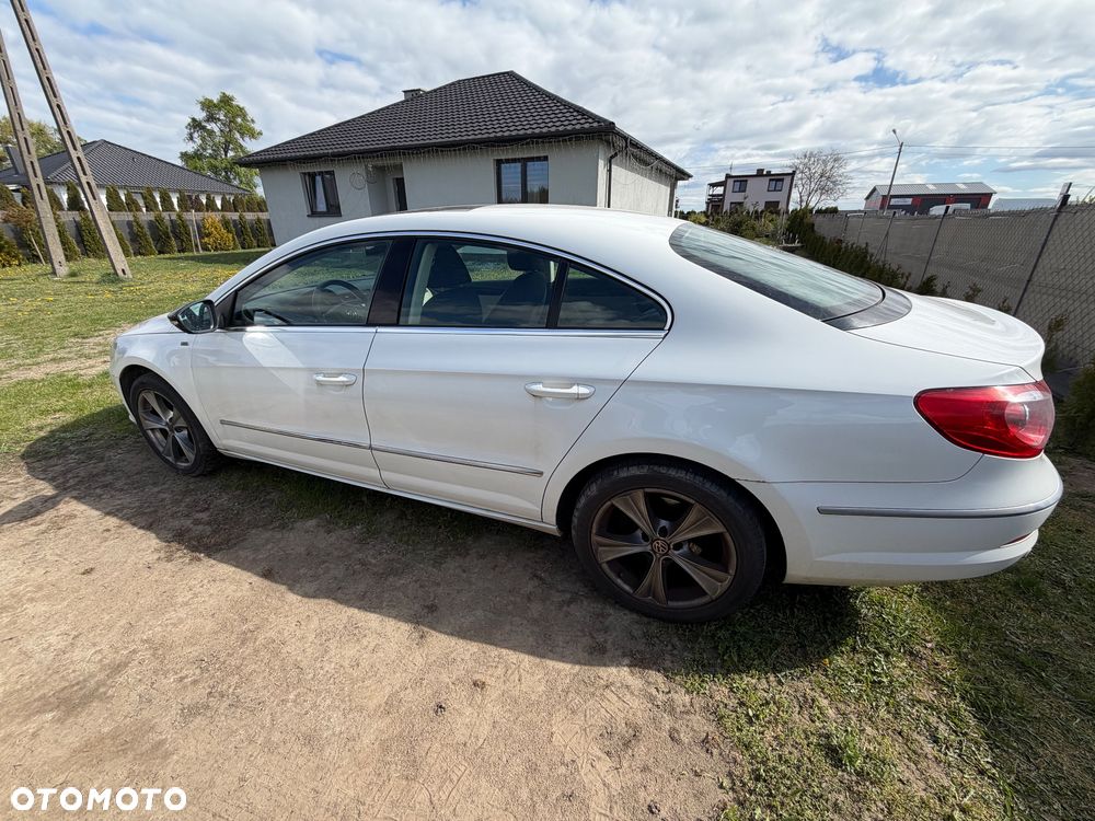 Volkswagen Passat CC - 15