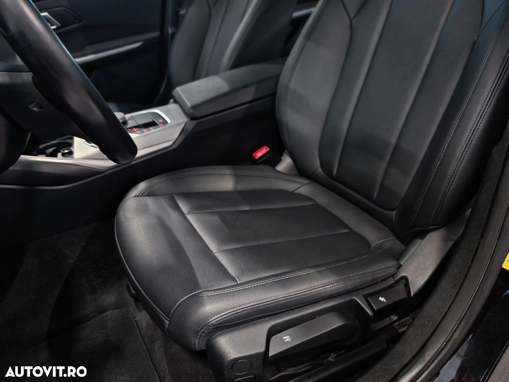 BMW Seria 3 330e Aut. Advantage - 14