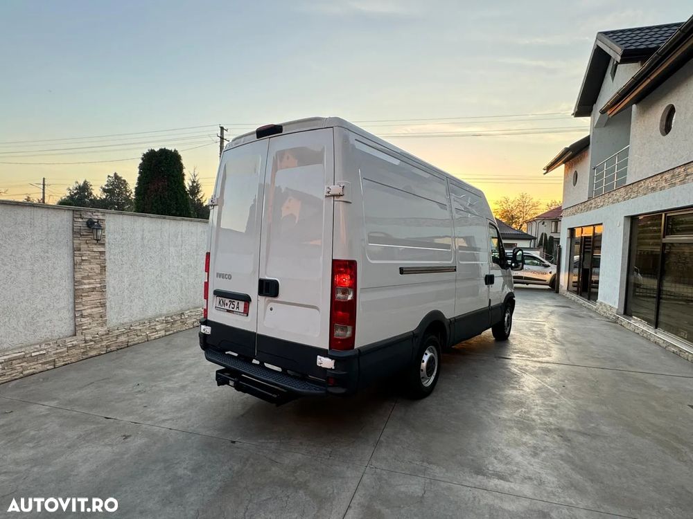 Iveco DAILY 35S15 - 5