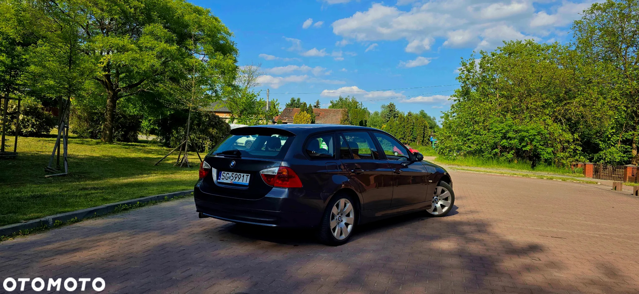 BMW Seria 3 320i Touring - 3