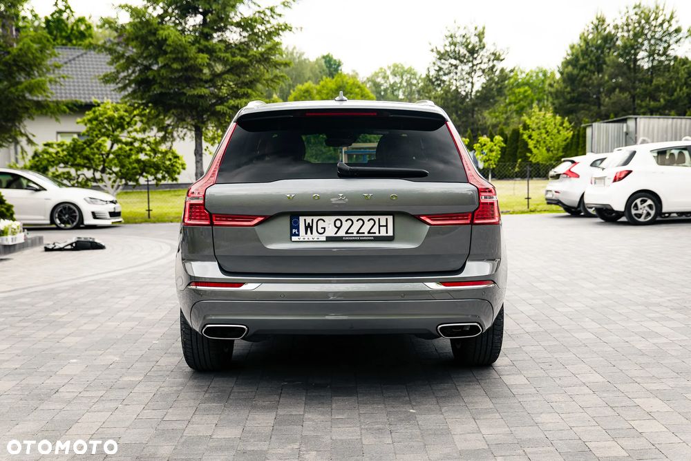 Volvo XC 60 D5 SCR AWD Inscription - 4