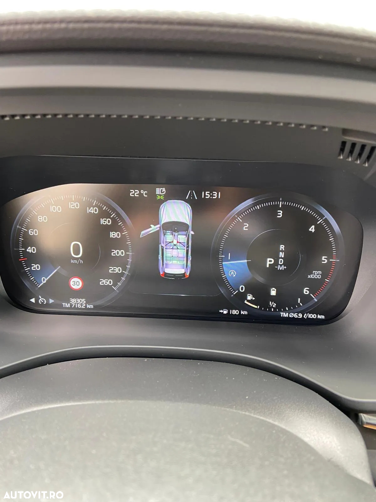 Volvo XC 60 B4 MHEV AWD Inscription - 14