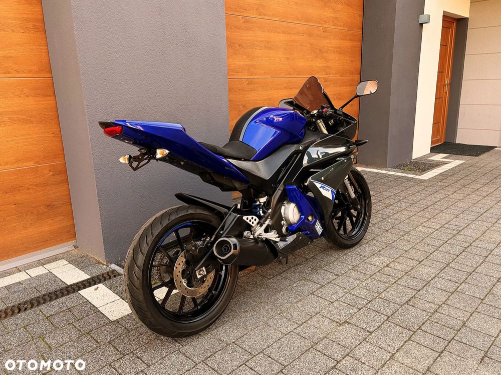 Yamaha YZF - 3