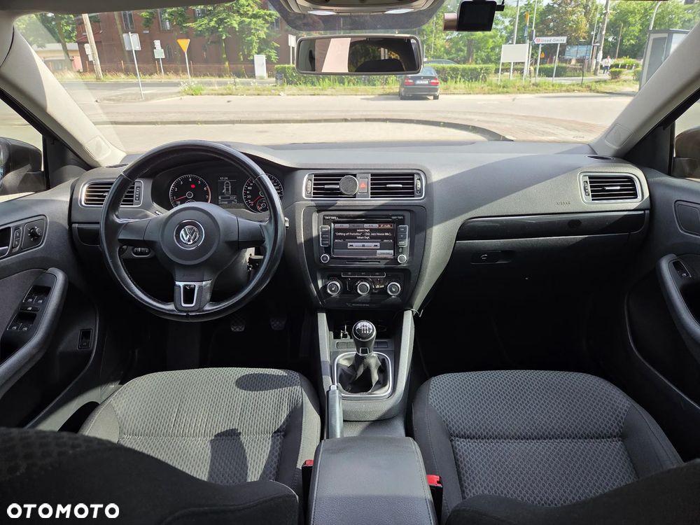 Volkswagen Jetta 1.2 TSI Comfortline - 13