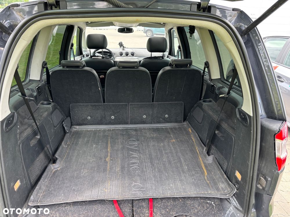Ford Galaxy 2.3 Ghia - 12