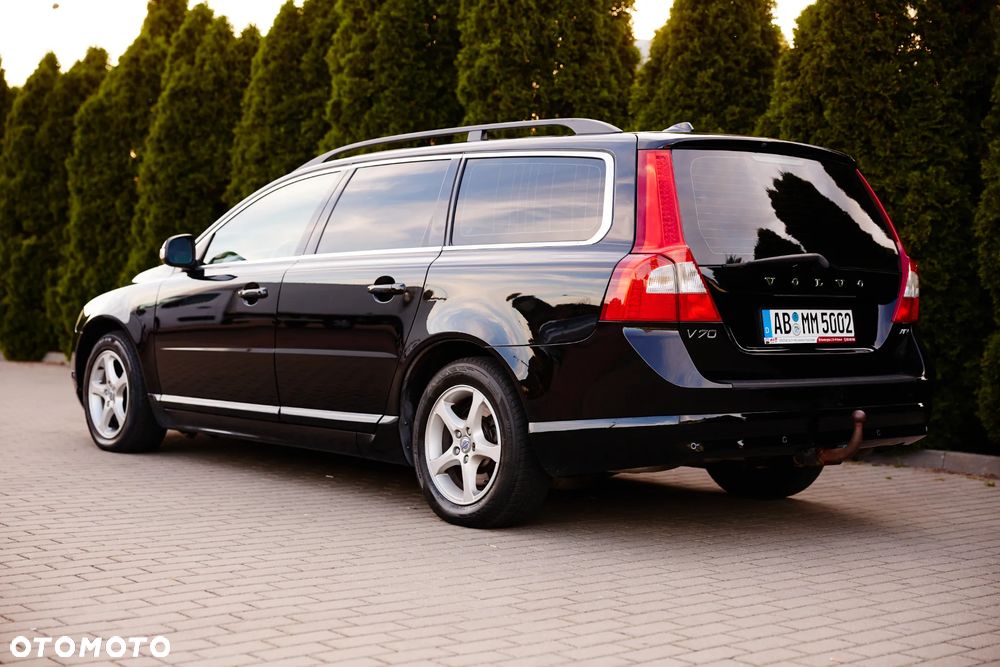 Volvo V70 2.5T Momentum - 3