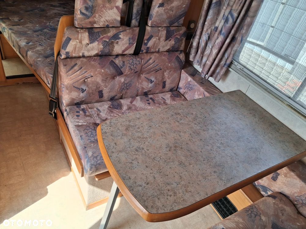 Toyota Hilux polycompsit loge mobile - 7