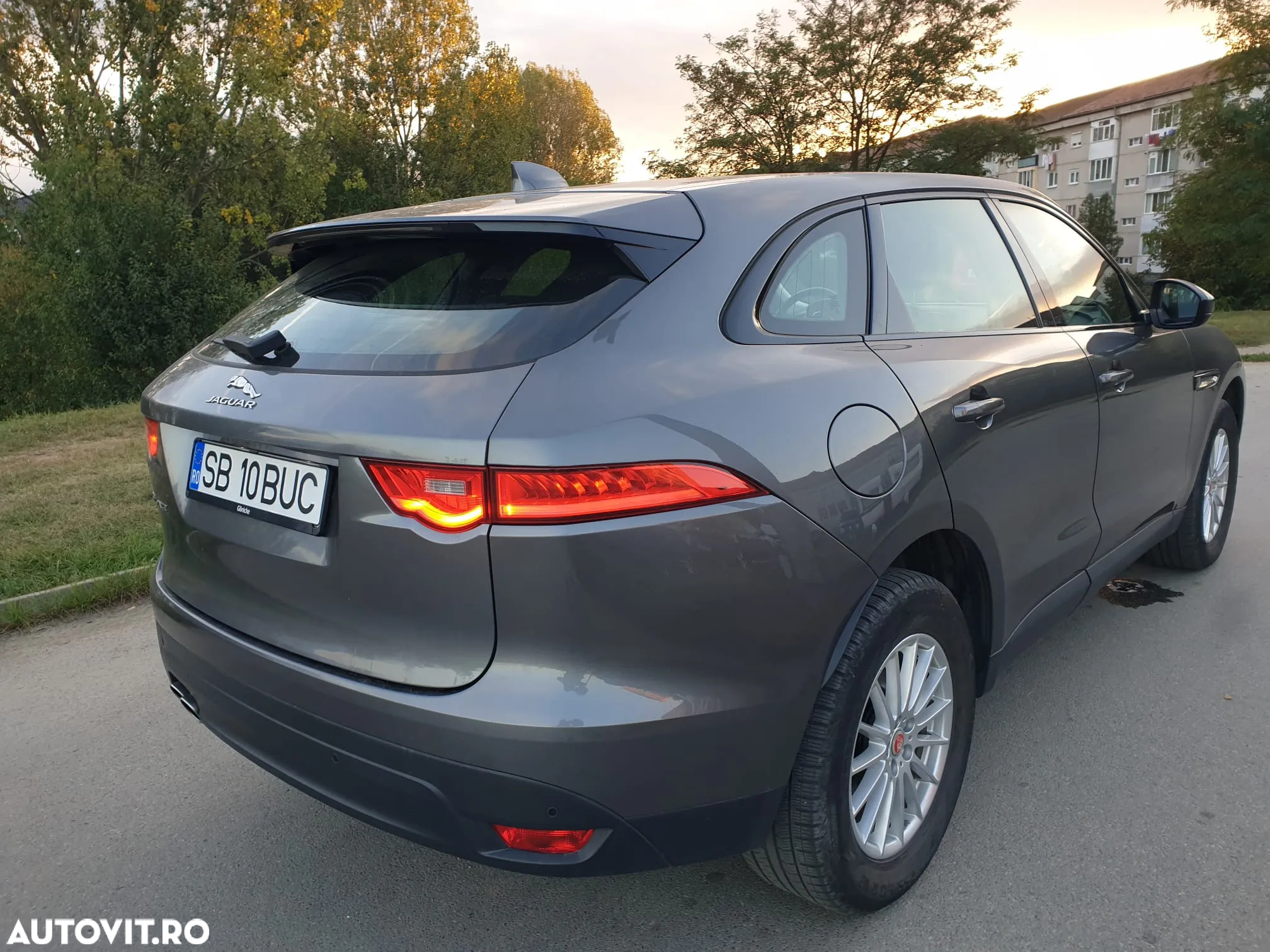 Jaguar F-Pace 20d AWD Aut. Portfolio - 4