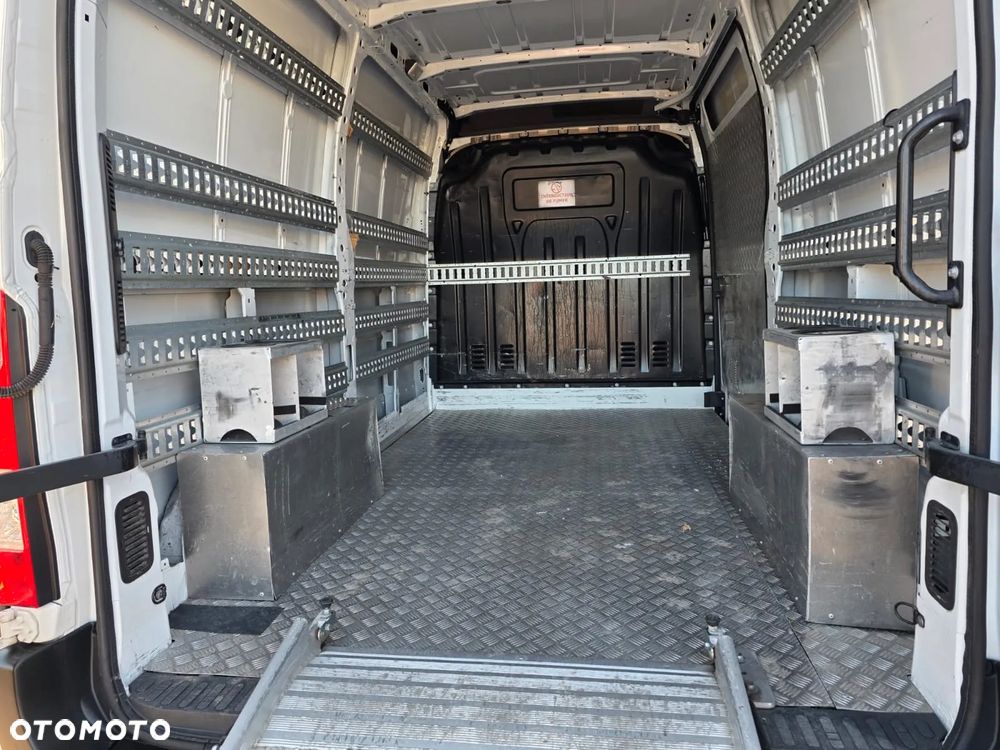 Renault Master L2H2 - 16