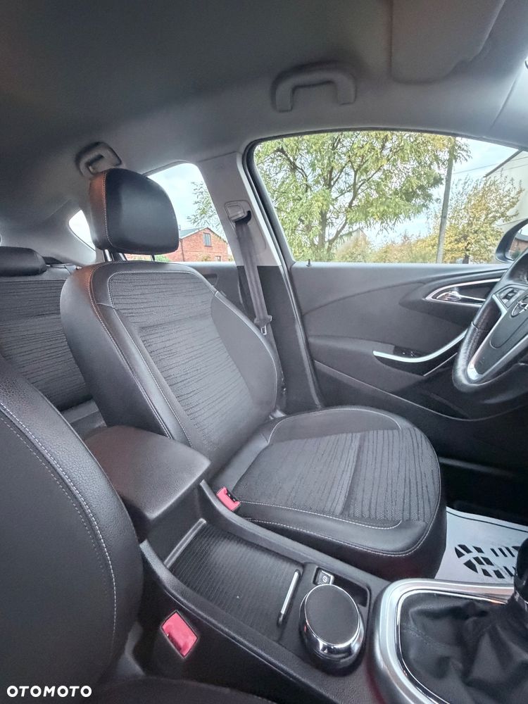 Opel Astra 1.4 Turbo Sport - 15