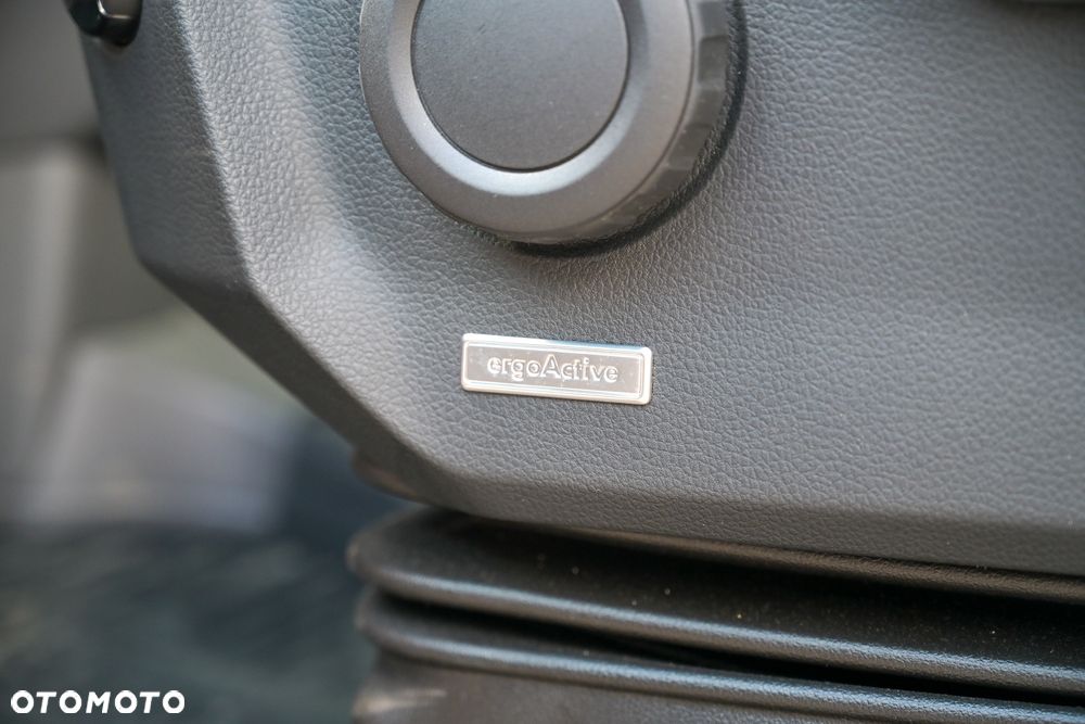 Volkswagen CRAFTER - 14